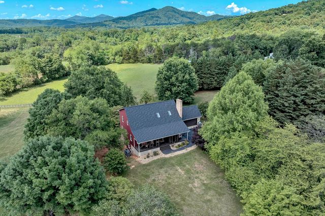 335 DAYTONA DR, Hardy, VA 24101