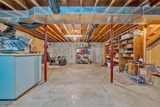 335 DAYTONA DR, Hardy, VA 24101