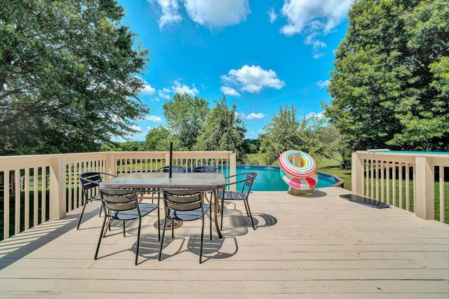 335 DAYTONA DR, Hardy, VA 24101