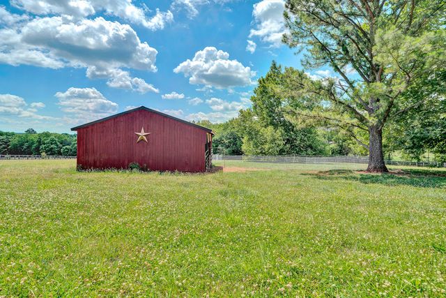 335 DAYTONA DR, Hardy, VA 24101