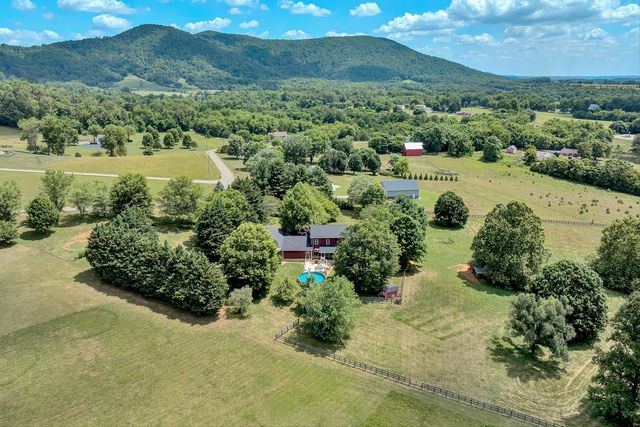 335 DAYTONA DR, Hardy, VA 24101