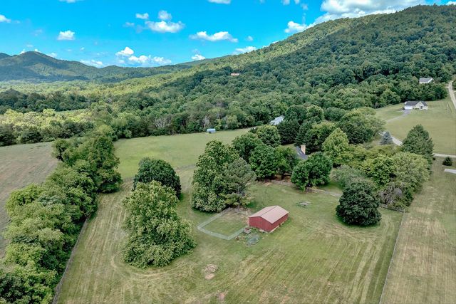 335 DAYTONA DR, Hardy, VA 24101