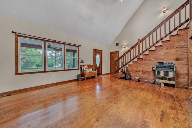 335 DAYTONA DR, Hardy, VA 24101