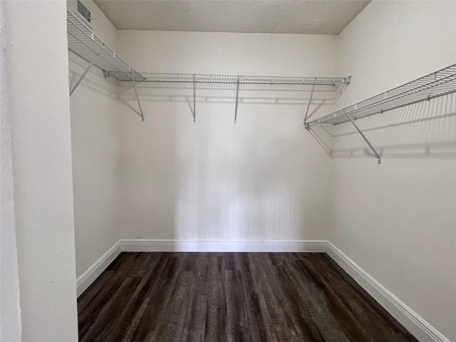 18335 NW 68 Avenue 245-308, Hialeah, FL 33015