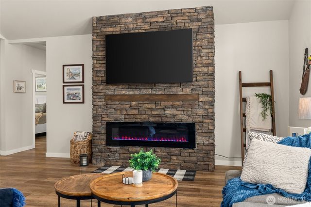 119 Redwood Lane, Onalaska, WA 98570