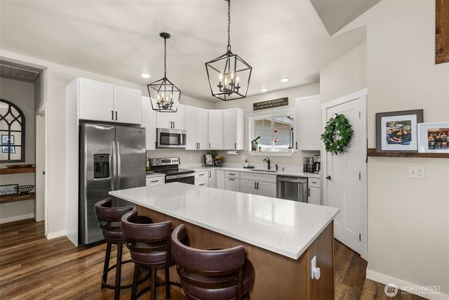 119 Redwood Lane, Onalaska, WA 98570