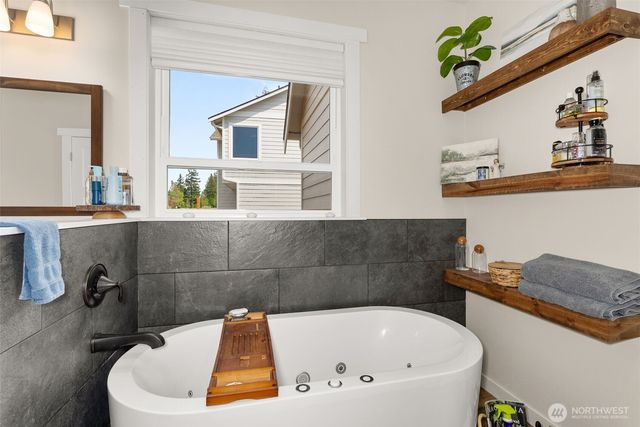 119 Redwood Lane, Onalaska, WA 98570