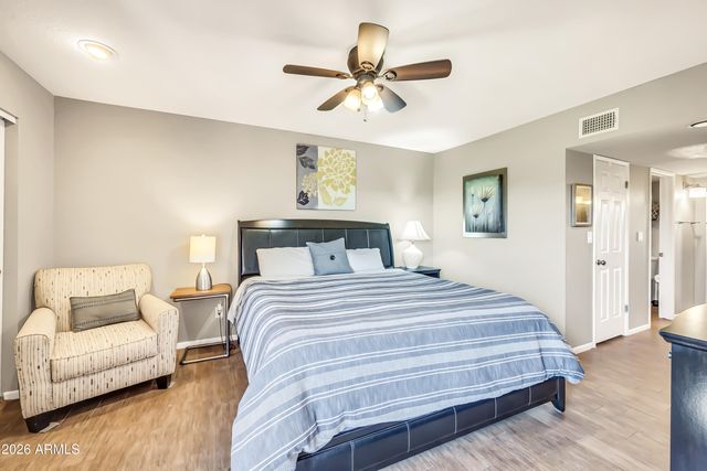 12212 N Paradise Village Parkway S Apt 331, Phoenix, AZ 85032