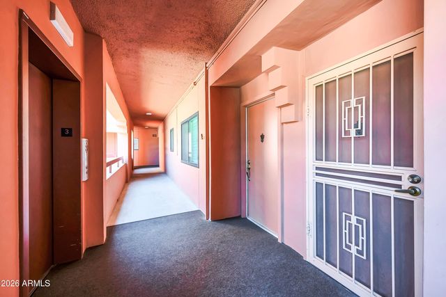 12212 N Paradise Village Parkway S Apt 331, Phoenix, AZ 85032