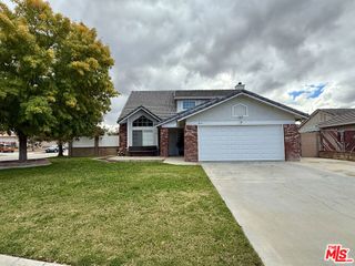 37411 Sheffield Drive, Palmdale, CA 93550