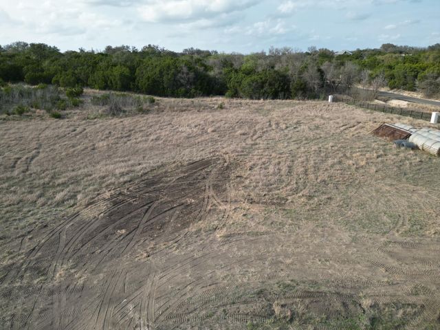 104 Scotty LN, Liberty Hill, TX 78642