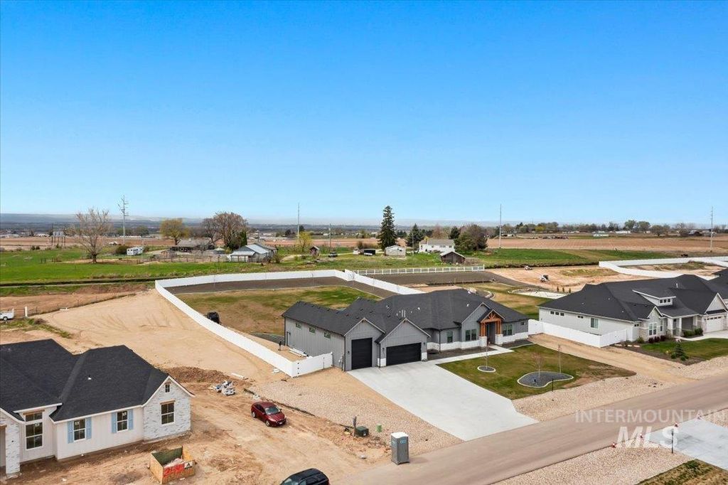 24421 Himark Way, Caldwell, ID 83607