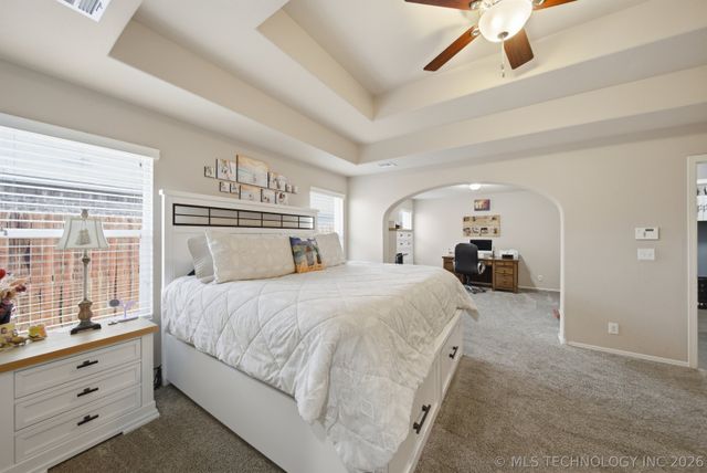 13633 S Kenosha Avenue, Glenpool, OK 74033