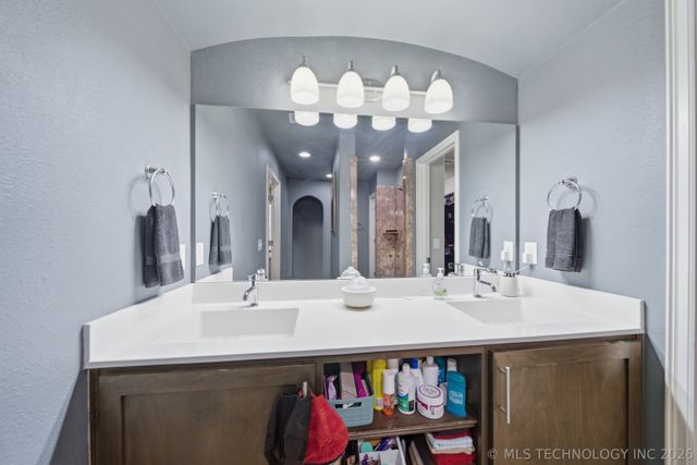 13633 S Kenosha Avenue, Glenpool, OK 74033
