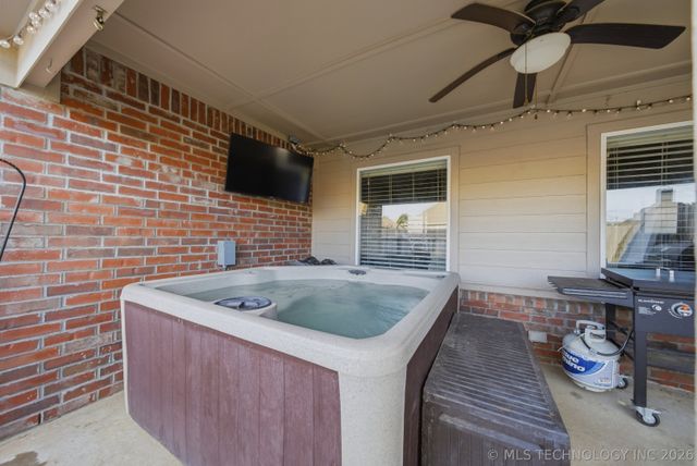 13633 S Kenosha Avenue, Glenpool, OK 74033