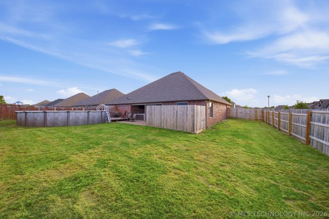13633 S Kenosha Avenue, Glenpool, OK 74033