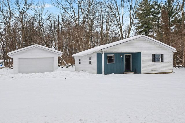 8172 E Emery Road, New Carlisle, IN 46552