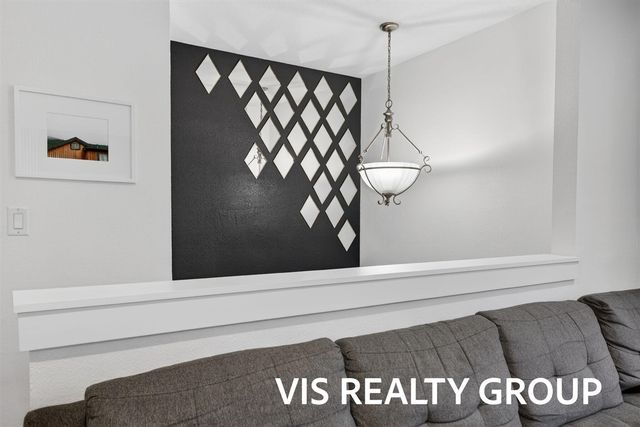 19210 Glendale Circle, Spring Lake, MI 49456