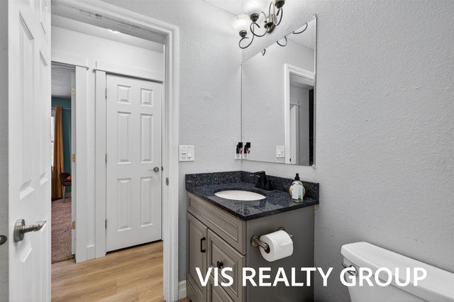 19210 Glendale Circle, Spring Lake, MI 49456