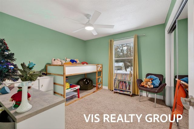 19210 Glendale Circle, Spring Lake, MI 49456