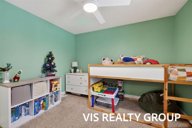 19210 Glendale Circle, Spring Lake, MI 49456