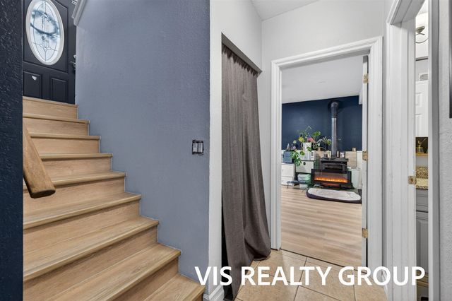 19210 Glendale Circle, Spring Lake, MI 49456