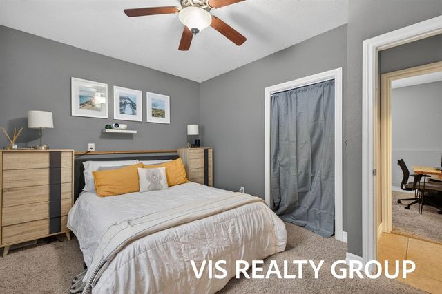 19210 Glendale Circle, Spring Lake, MI 49456