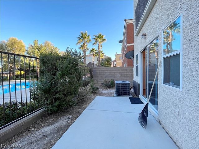 9303 Gilcrease Avenue 1003, Las Vegas, NV 89149