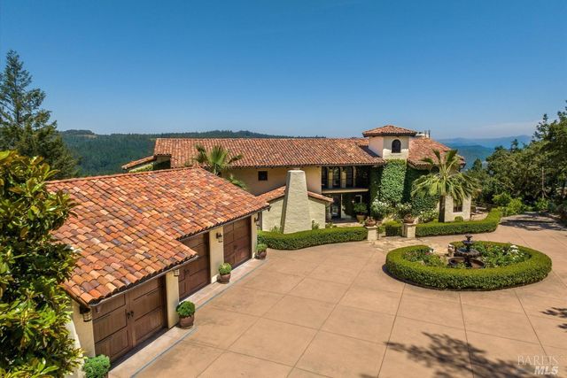 1315 Crestmont Dr, Angwin, CA 94508