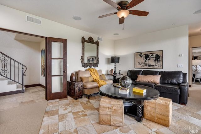 1315 Crestmont Dr, Angwin, CA 94508