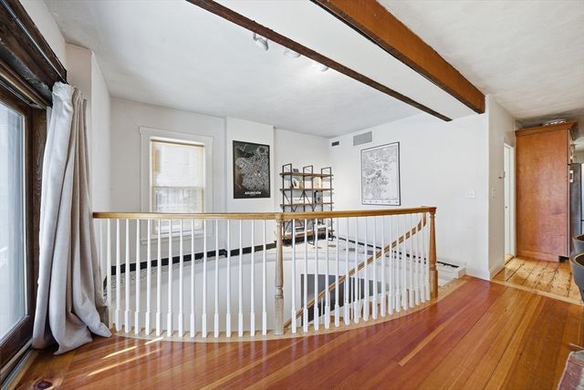 30 Beacon St 1, Chelsea, MA 02150