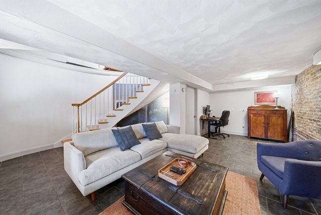 30 Beacon St 1, Chelsea, MA 02150