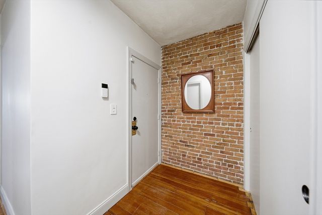 30 Beacon St 1, Chelsea, MA 02150