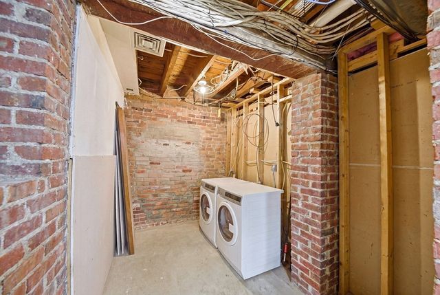 30 Beacon St 1, Chelsea, MA 02150