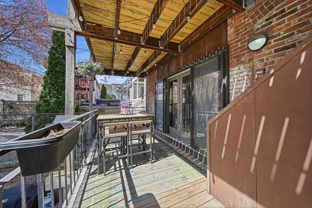 30 Beacon St 1, Chelsea, MA 02150