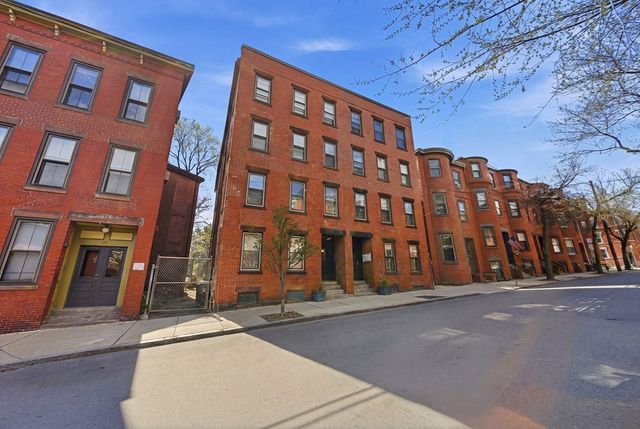 30 Beacon St 1, Chelsea, MA 02150