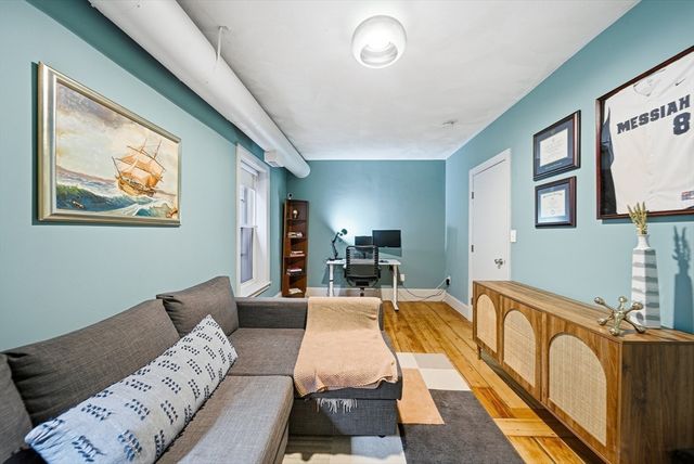 30 Beacon St 1, Chelsea, MA 02150