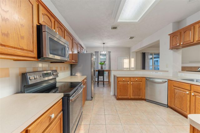 1520 Allison Street, Alvin, TX 77511