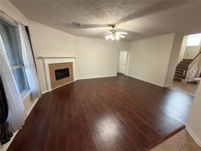 1520 Allison Street, Alvin, TX 77511