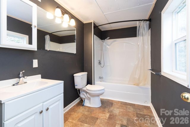 294 Ball Drive, Marshall, NC 28753