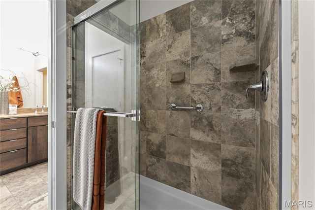 4445 Olive Street, St Louis, MO 63108