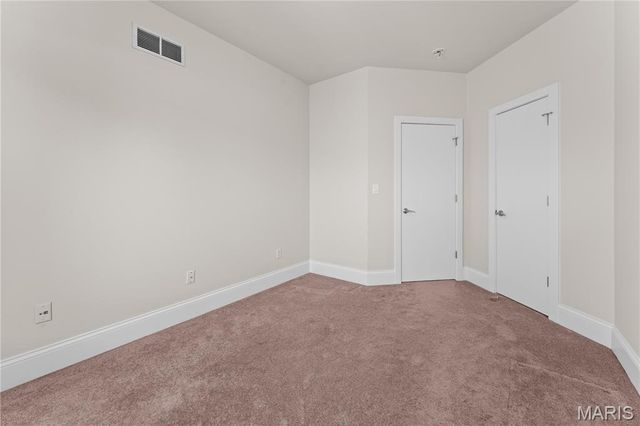 4445 Olive Street, St Louis, MO 63108