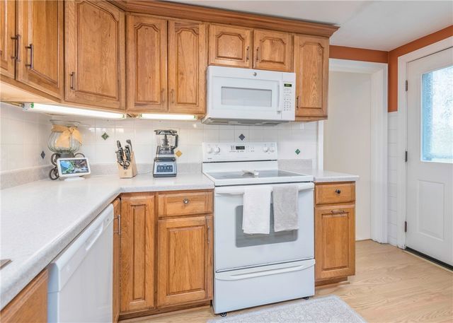 276 Thompsonville Rd, Peters Twp, PA 15317