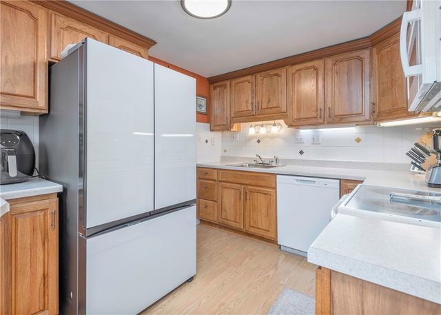 276 Thompsonville Rd, Peters Twp, PA 15317