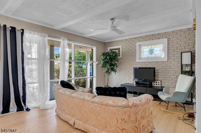 244 Westville Ave, West Caldwell Twp., NJ 07006