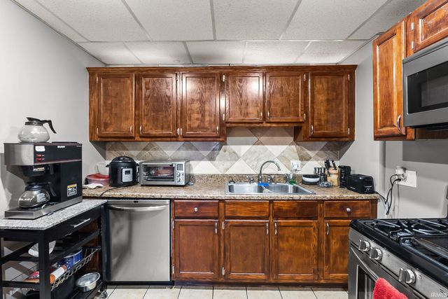 1319 W Wildwood Avenue, Fort Wayne, IN 46807