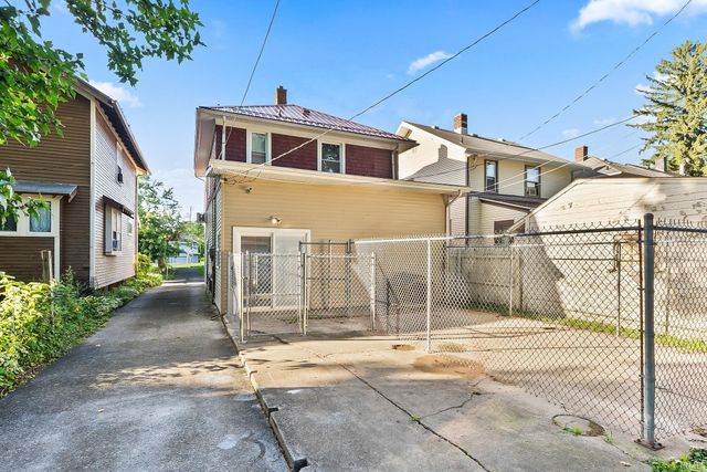 1319 W Wildwood Avenue, Fort Wayne, IN 46807