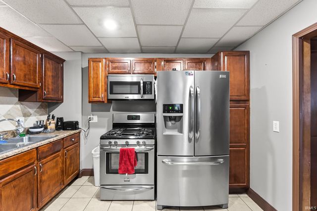 1319 W Wildwood Avenue, Fort Wayne, IN 46807