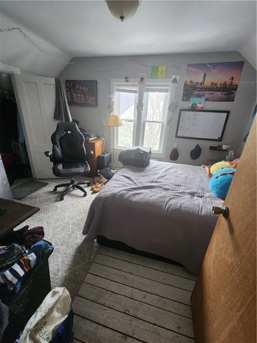 14 Amy Street, Providence, RI 02906