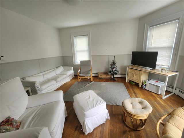 14 Amy Street, Providence, RI 02906